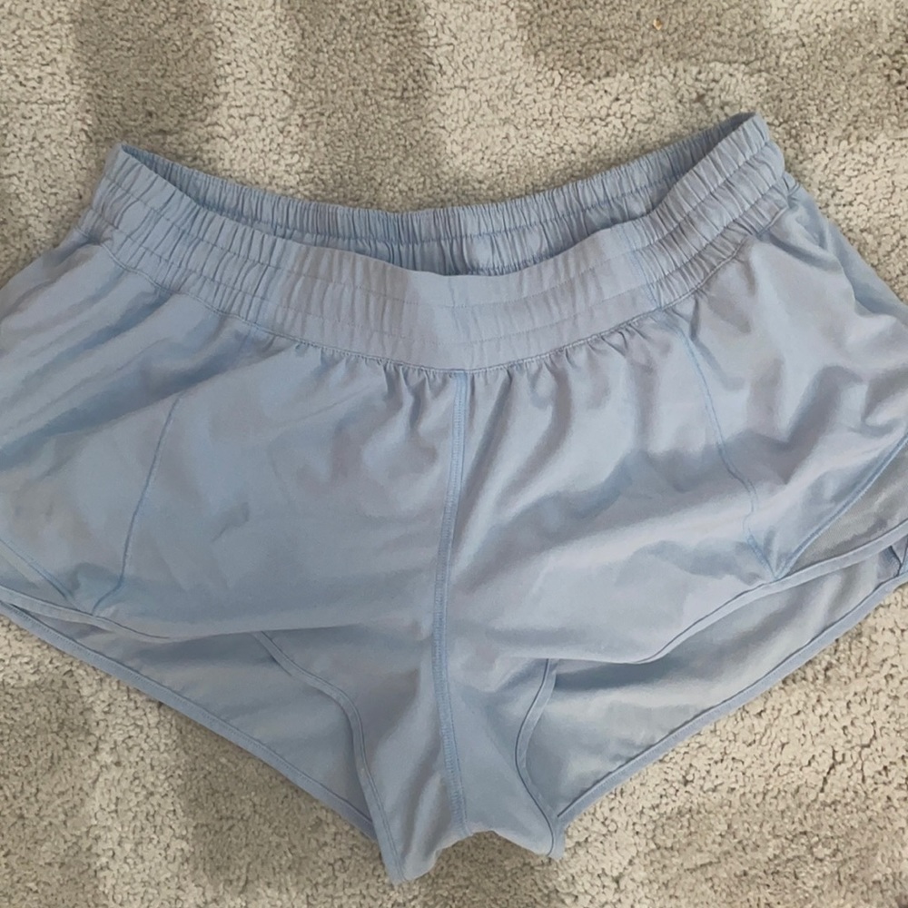 Lululemon Hotty Hot short 2.5”
